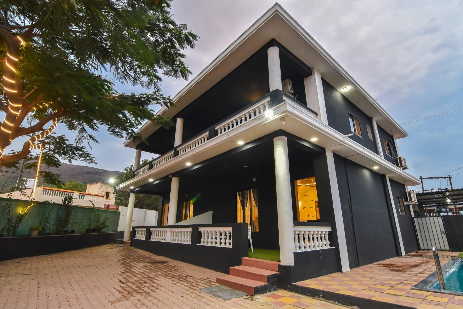 Black Stone Villa Kārli المظهر الخارجي الصورة